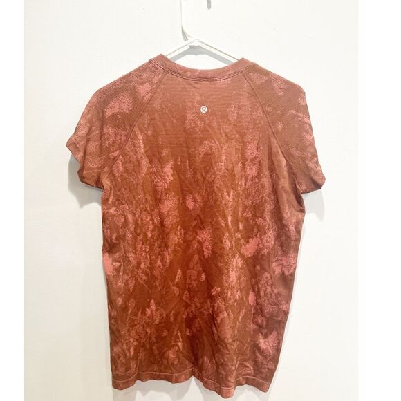 Lululemon swiftly tech short sleeve shadow blossom - Picture 3 of 5